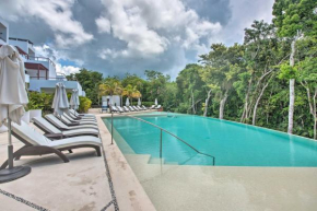 Modern Akumal Getaway with Infinity Pool Access!